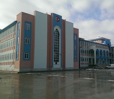 DÜZCE İLİ GÖLYAKA İLÇESİ 24 DERSLİKLİ ANADOLU LİSESİ